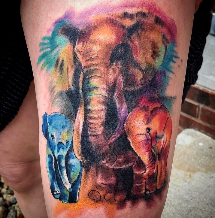 Tattoos de elefante al estilo acuarela