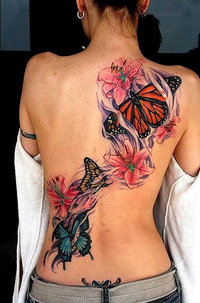 tattoos-de-mariposas-en-la-espalda-2.jpg
