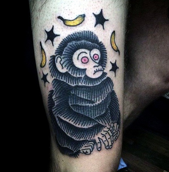 Tattoos de monos chistosos con bananas