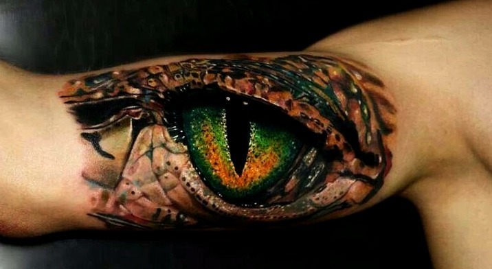 Tattoos de ojos de serpiente
