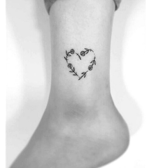 Tatuajes de corazones para mujeres