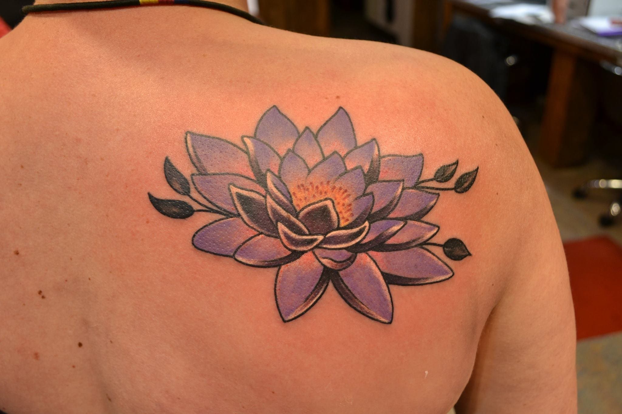 tatuajes flor de loto